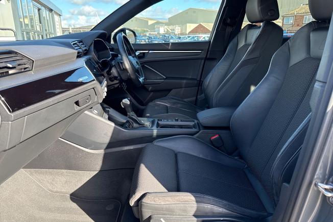 Audi Q3 Photo 48