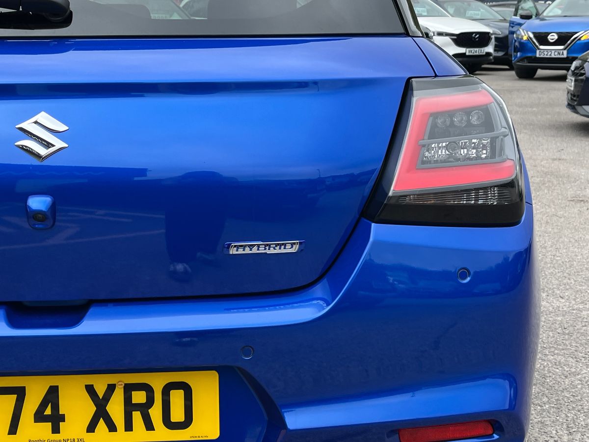 Suzuki Swift Photo 20