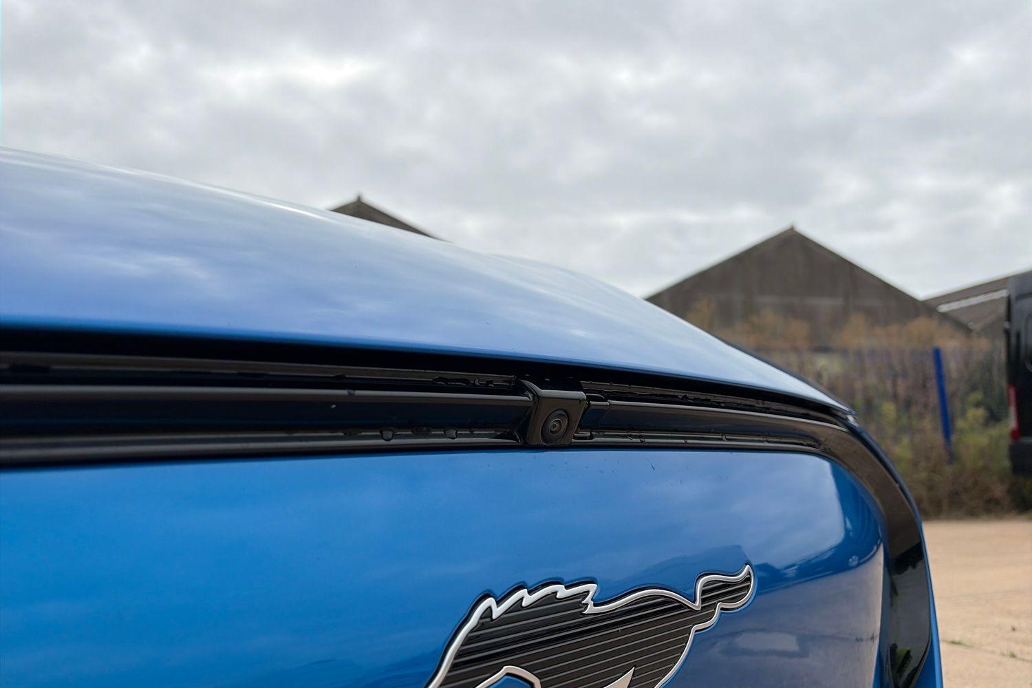 Ford Mustang Mach-E Photo 17