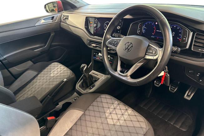 VOLKSWAGEN Polo Photo 6