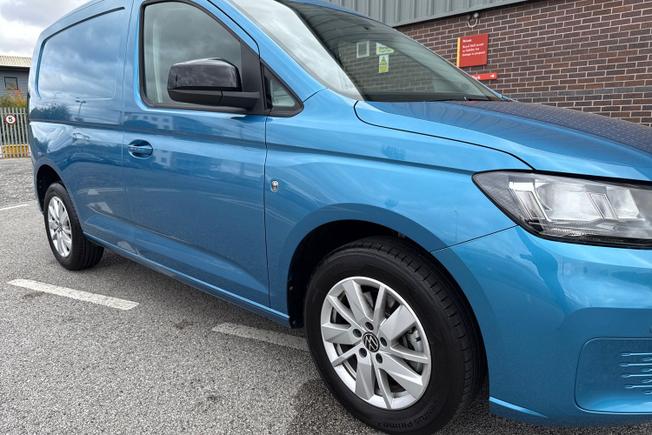 VOLKSWAGEN Caddy Photo 31