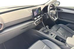 CUPRA Formentor Photo 2