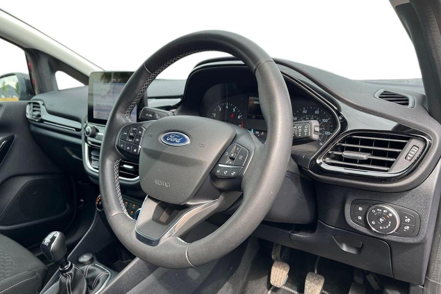 Ford Fiesta Photo autoimg-9e765026f6f5392820d4a10e5cfdaef0399d40e2.jpg