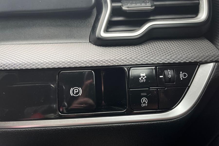 Kia SPORTAGE Photo autoimg-9e876a25fb53f9de4568de652467a896f0da1c21.jpg