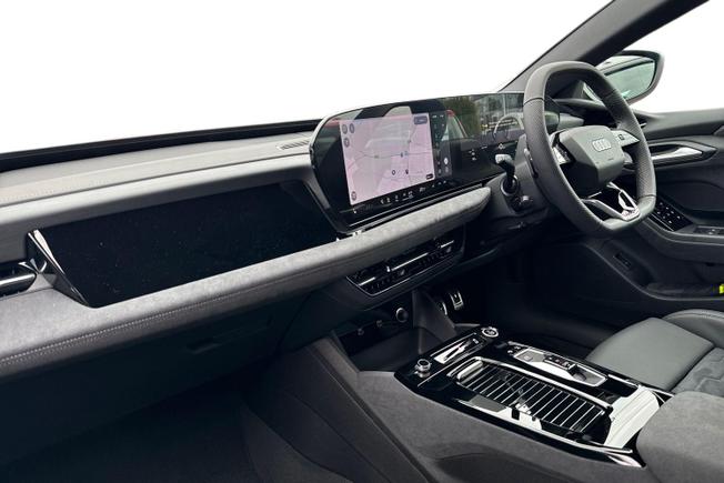 AUDI  A6 Sportback Black Edition e-tron 210,00 kW Photo 2