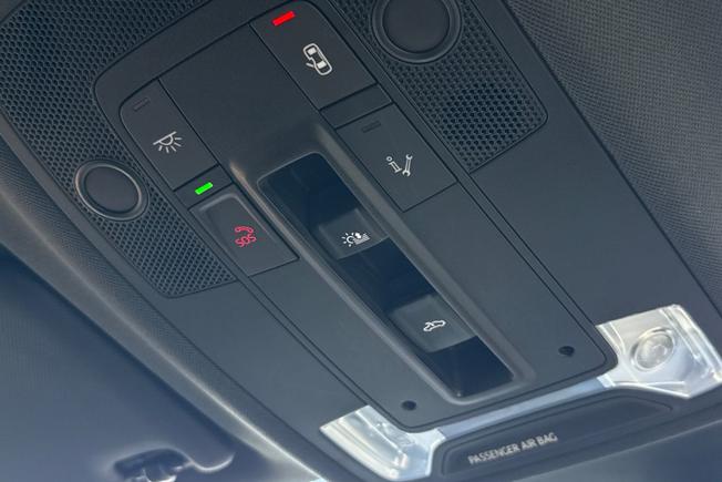 AUDI Q3 Photo 34