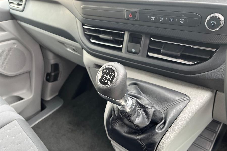 Ford TRANSIT CUSTOM Photo autoimg-9e8f7f1245411ae35fa2e53714c6f015e5ad3141.jpg