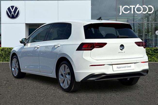 VOLKSWAGEN GOLF Photo 3
