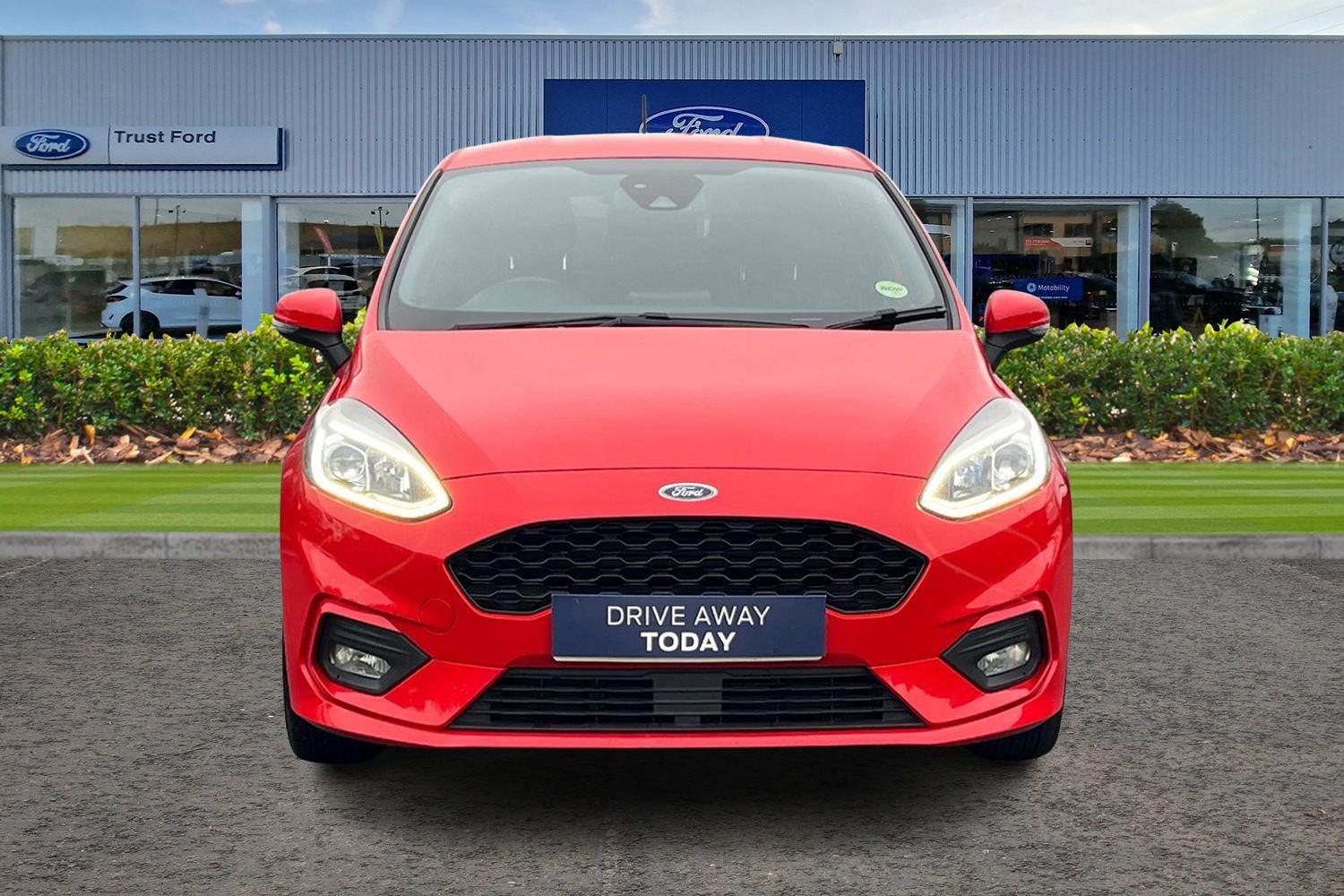 Ford Fiesta Photo 5