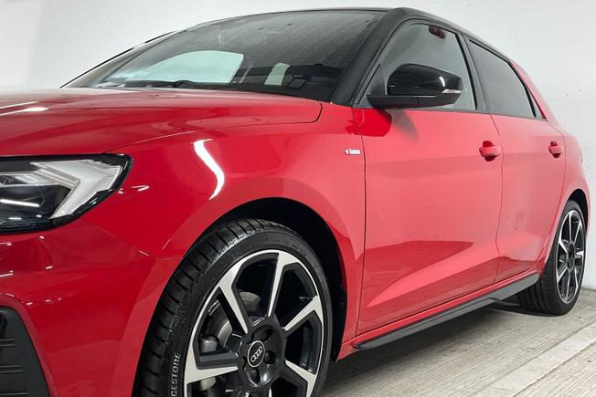 Audi A1 Photo 30