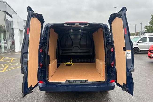 VOLKSWAGEN e-Transporter Photo 29
