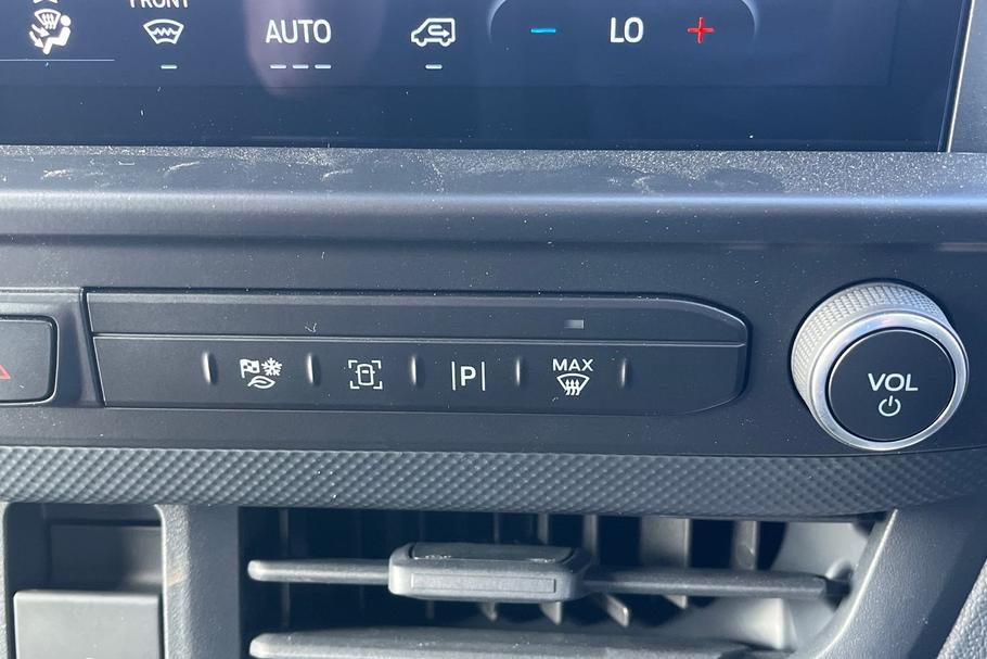Used Ford E-TRANSIT CUSTOM BL75SXZ 35