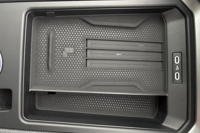 VOLKSWAGEN T-Roc Photo 30