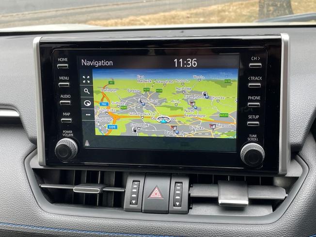 TOYOTA Rav4 Photo 49