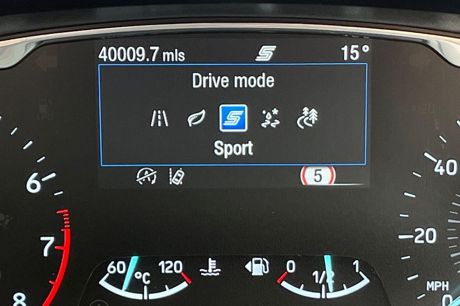 Ford Puma Photo autoimg-9ea059f587ed3908ea95b70cf7c461363606f7df.jpg