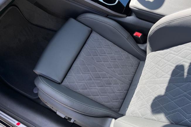 Audi A6 Saloon Photo 29