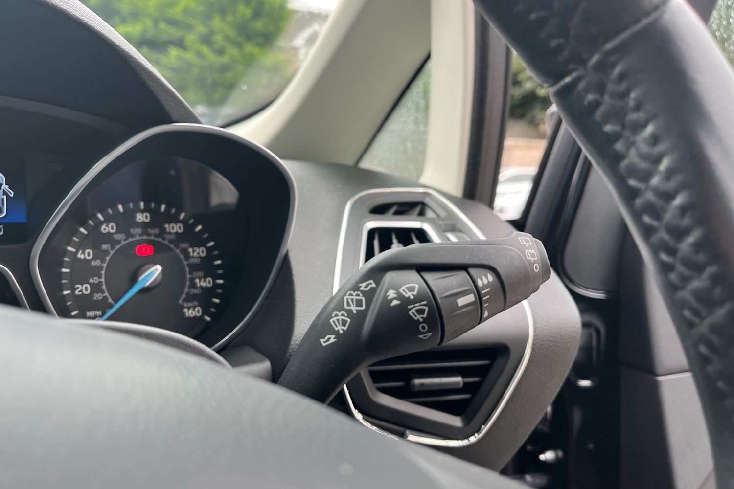 Ford C-MAX Photo 14