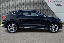 AUDI Q3 Photo 4