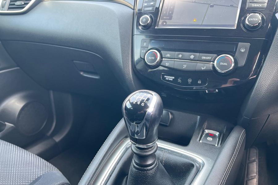 Nissan QASHQAI Photo autoimg-9eace470160ed98acaf022613a5ab30f397f5f77.jpg