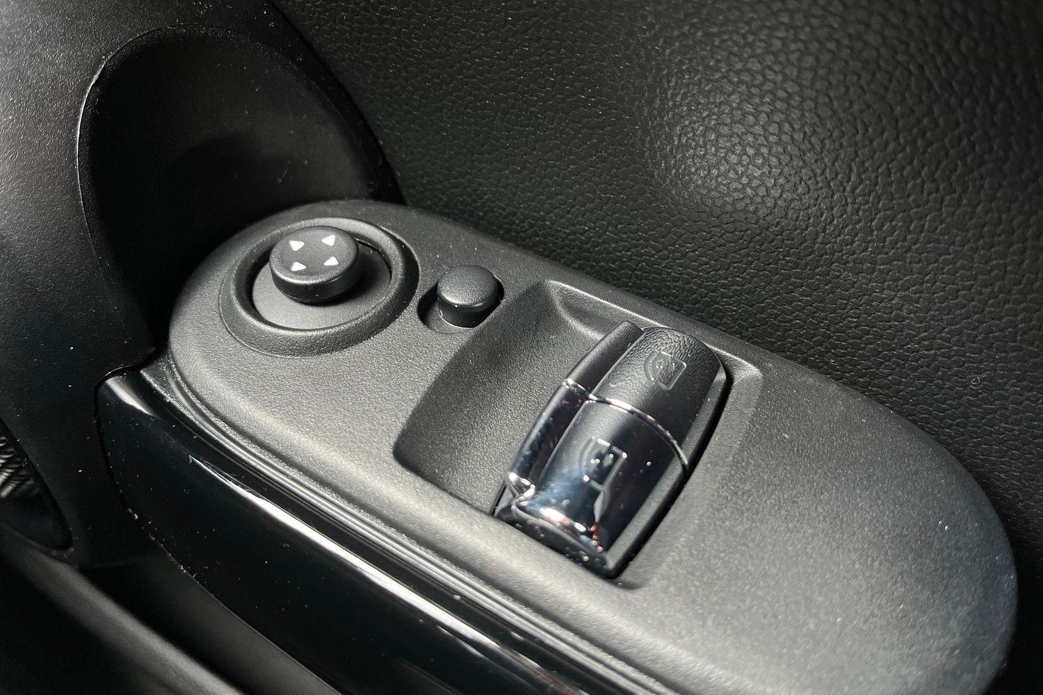 MINI Electric Hatch Photo 15