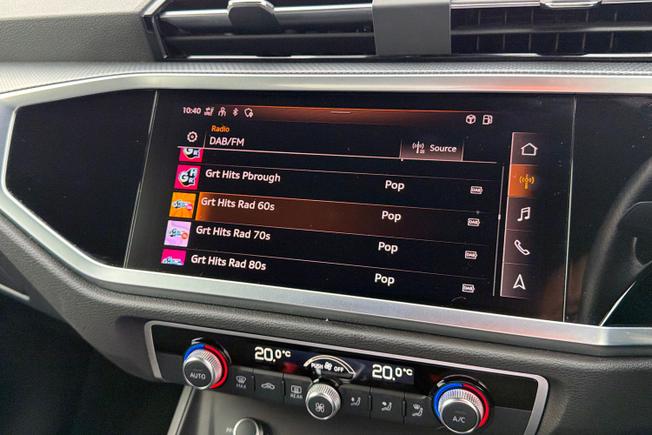 Audi Q3 Photo 14