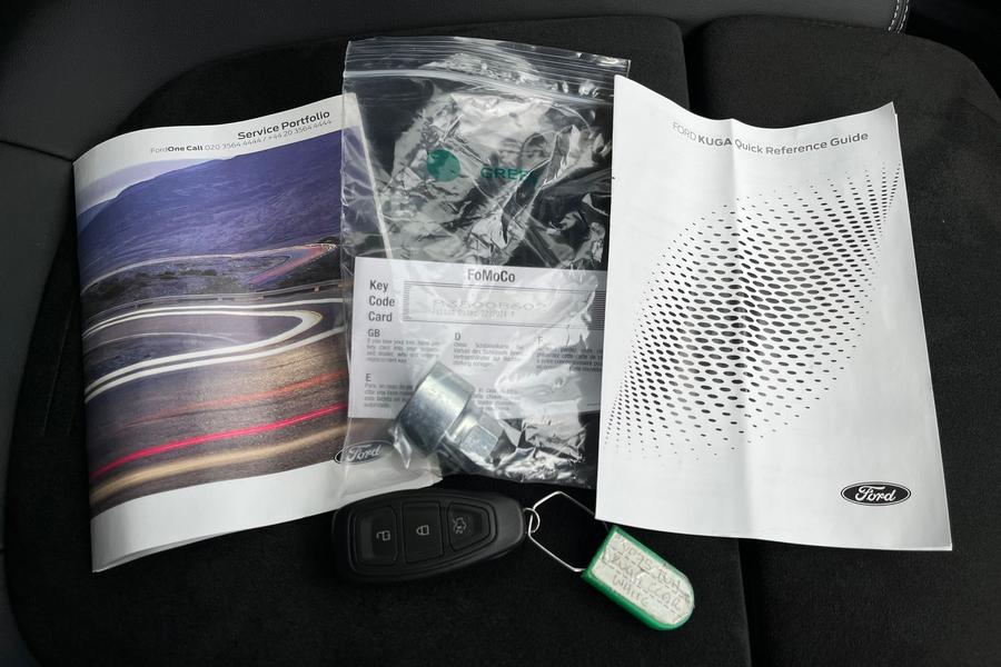 Ford KUGA Photo autoimg-9eb1ce7ccae000645d88434d4751400b45b57007.jpg