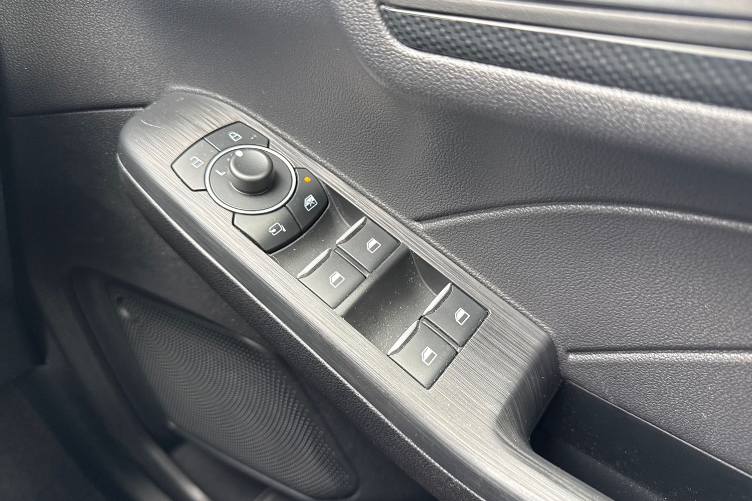Ford KUGA Photo 15