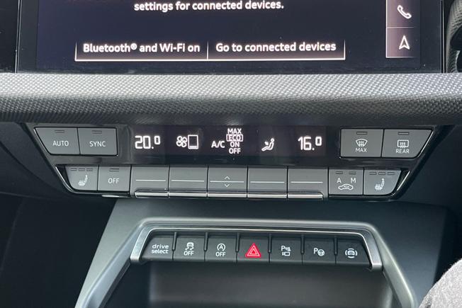 AUDI A3 Photo 31