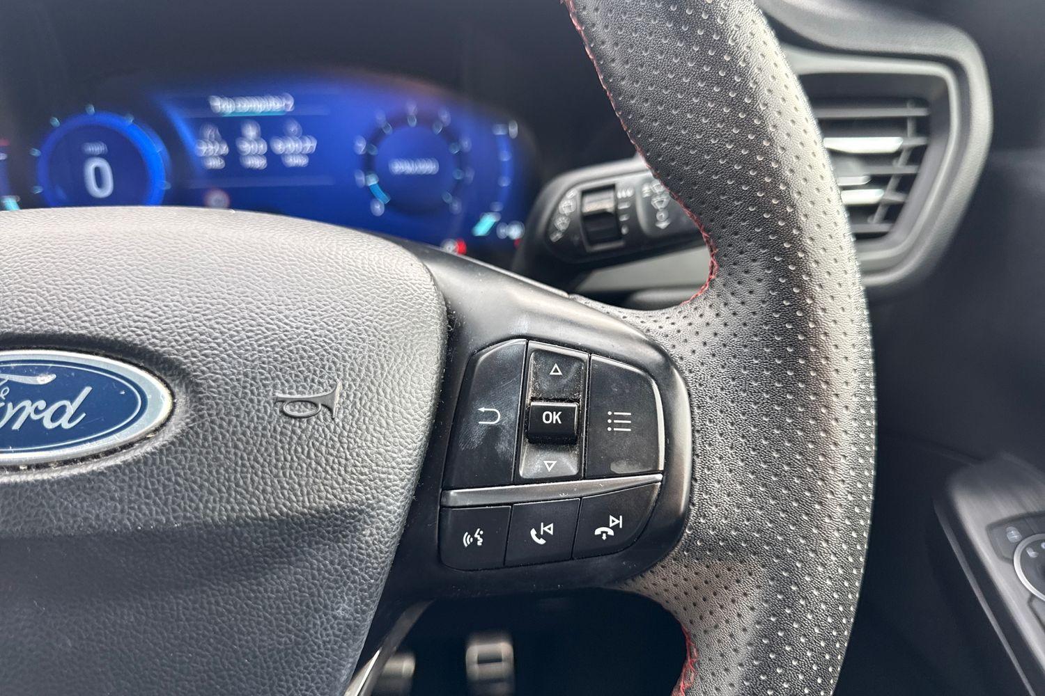 Ford KUGA Photo 33