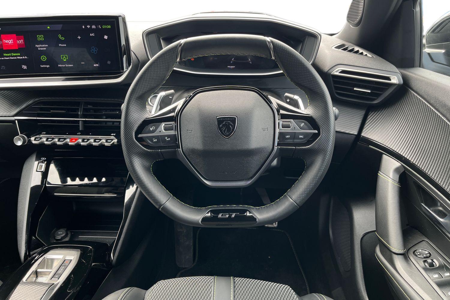PEUGEOT 2008 Photo 10