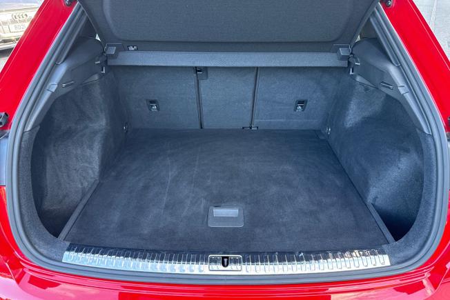 Audi Q3 Photo 12