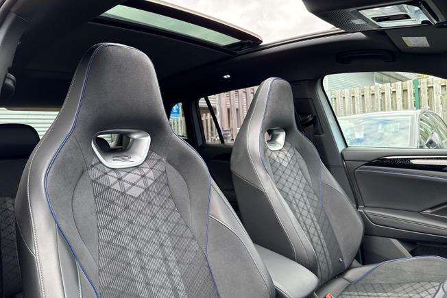 VOLKSWAGEN Tiguan Photo 31