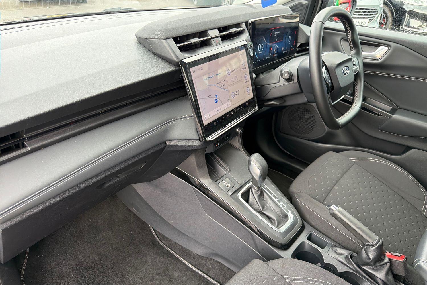 Ford PUMA Photo 17