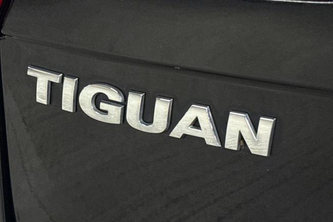 VOLKSWAGEN Tiguan Photo 37