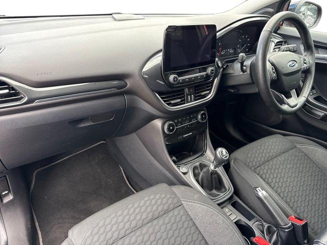 FORD Puma Photo 2