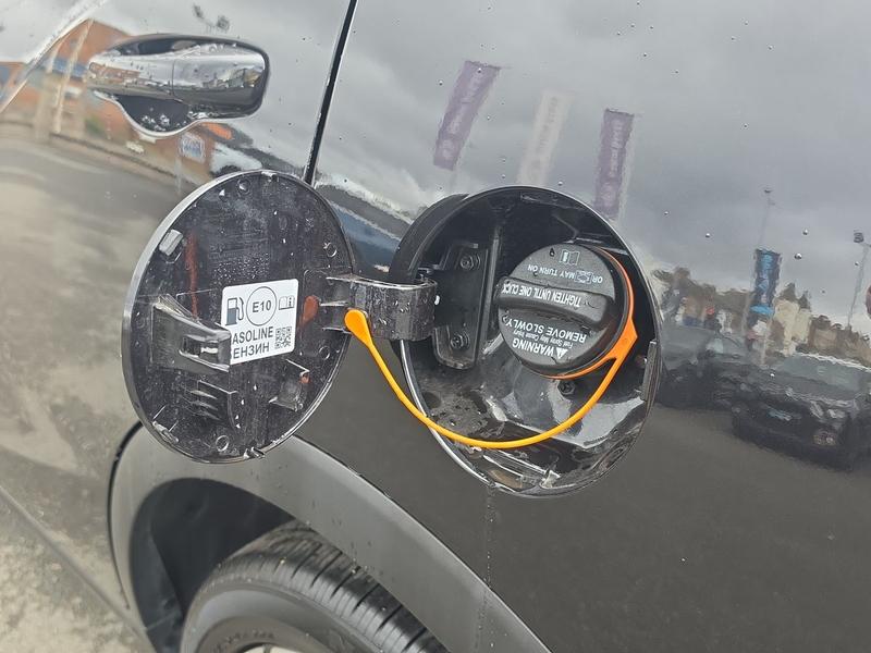 Used SsangYong Tivoli LF23XUW 31