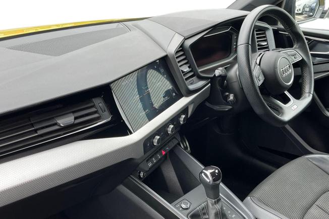 Audi A1 Photo 2