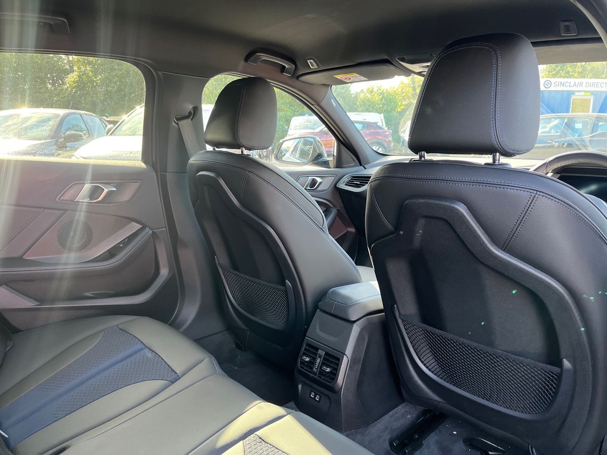 BMW 1 Series Photo 28