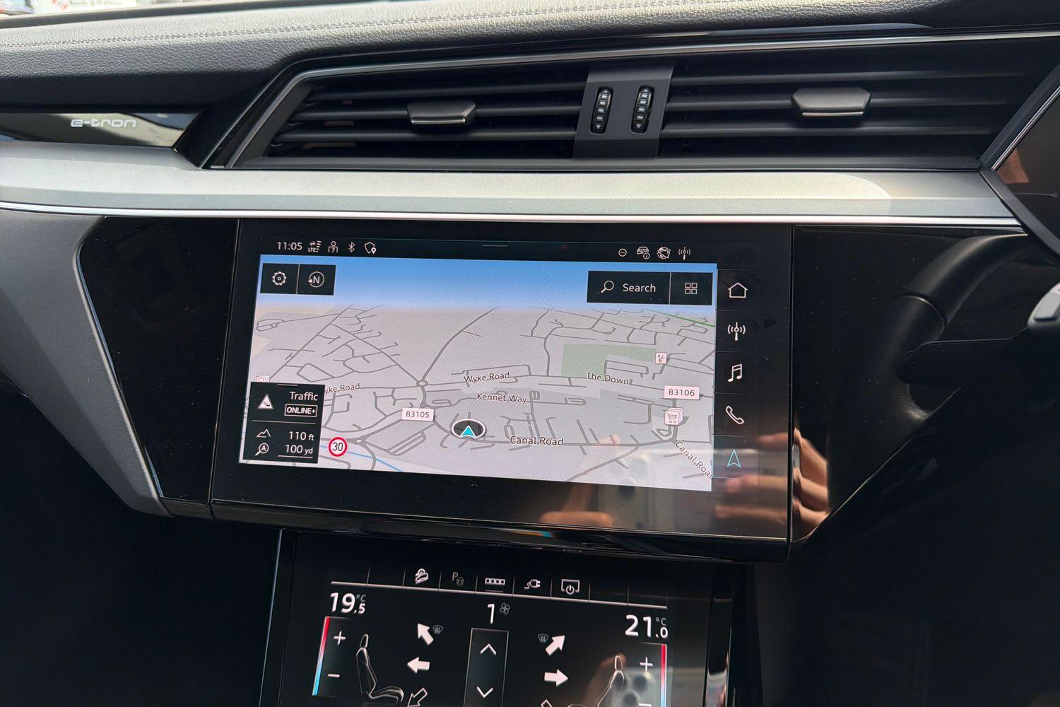 Audi E-TRON Photo 29