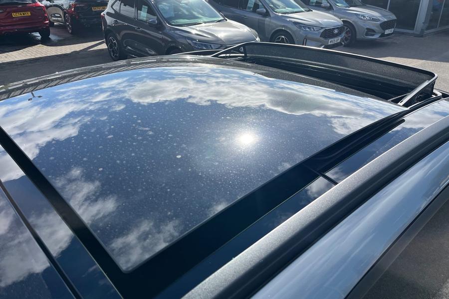 Ford Kuga Photo autoimg-9ee2c14cb32c80d9f19e80478e88f4a22fe27a63.jpg