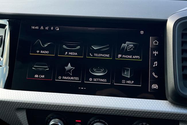 Audi A1 Photo 13
