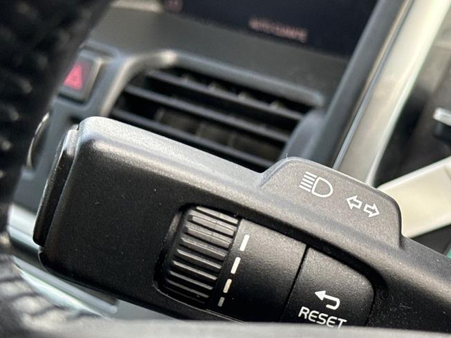 Volvo XC60 Photo 37