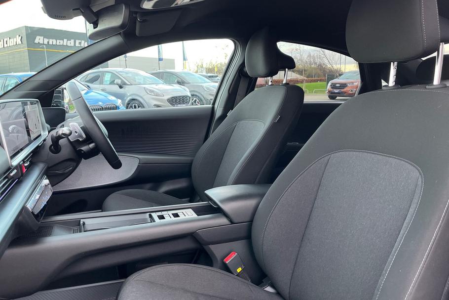 Used Hyundai IONIQ 6 19