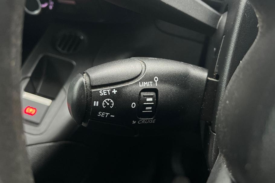 Used Toyota PROACE CITY CU72ZDE 8
