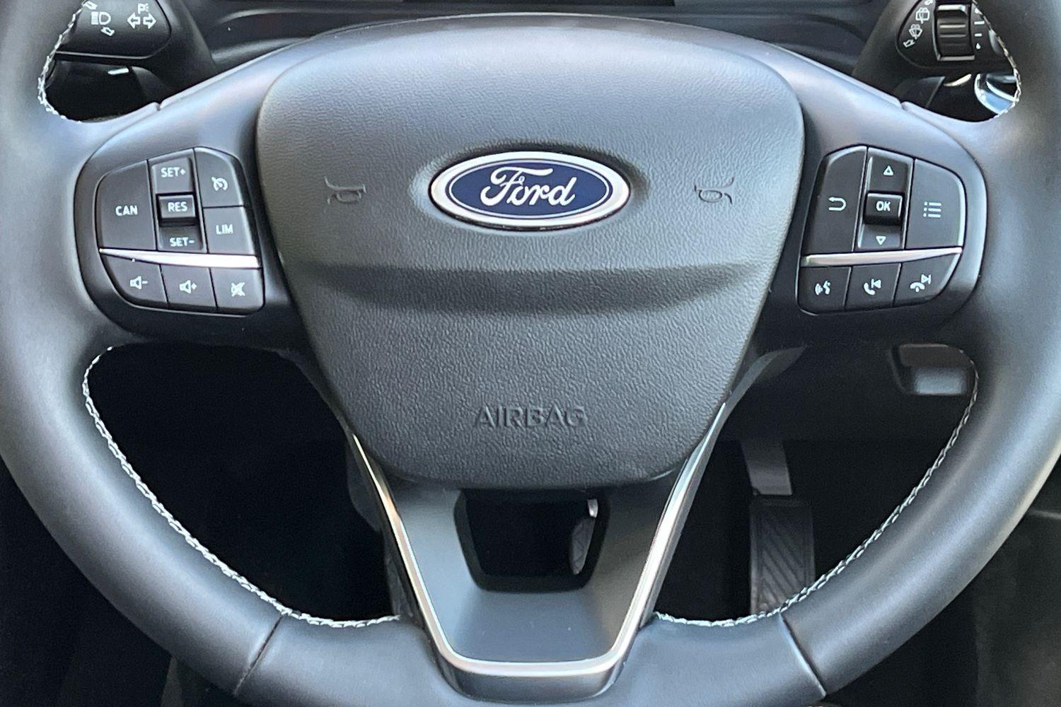 Ford FIESTA Photo 11