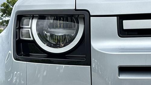 Land Rover Defender Photo autoimg-9ee8fb371c86275f7067291813b50d4089b3b4ac.jpg