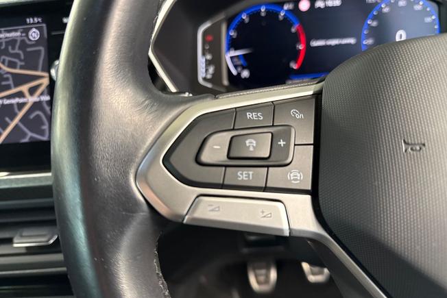 Volkswagen T-Cross Photo 16