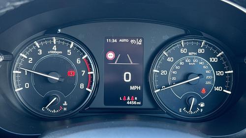 Suzuki S-CROSS Photo autoimg-9ef73e99dfed1597db0fbde07bdc04ea425d8ff3.jpg