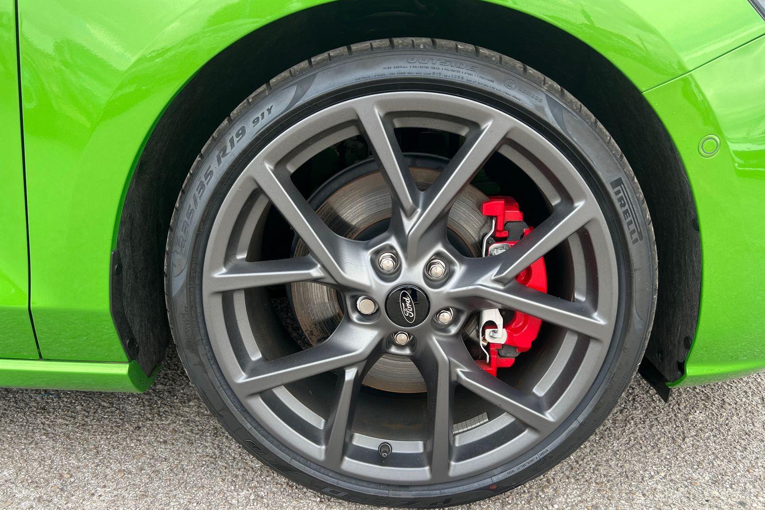 Ford FOCUS Photo 7