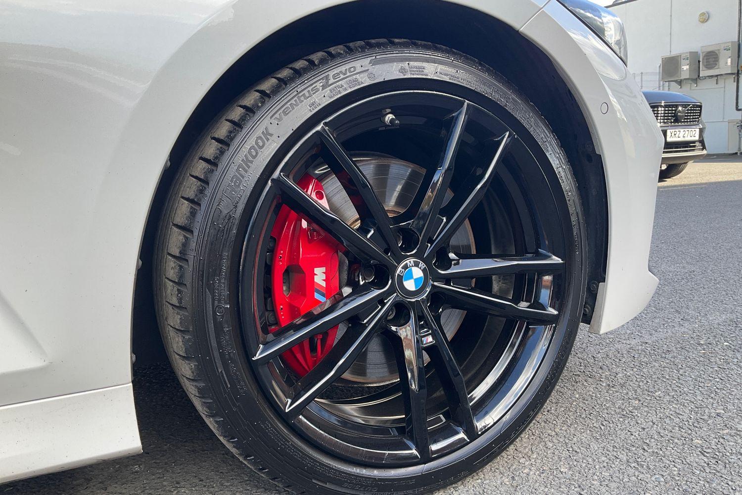 BMW 3 SERIES Photo 34